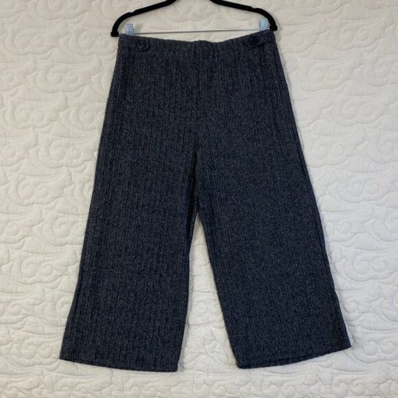 Lily Morgan Gray Capris Ribbed Fabric Size Medium - Picture 1 of 9